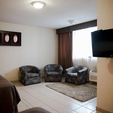 Eh Ejecutivo Urban Hotel Tepic Exterior photo