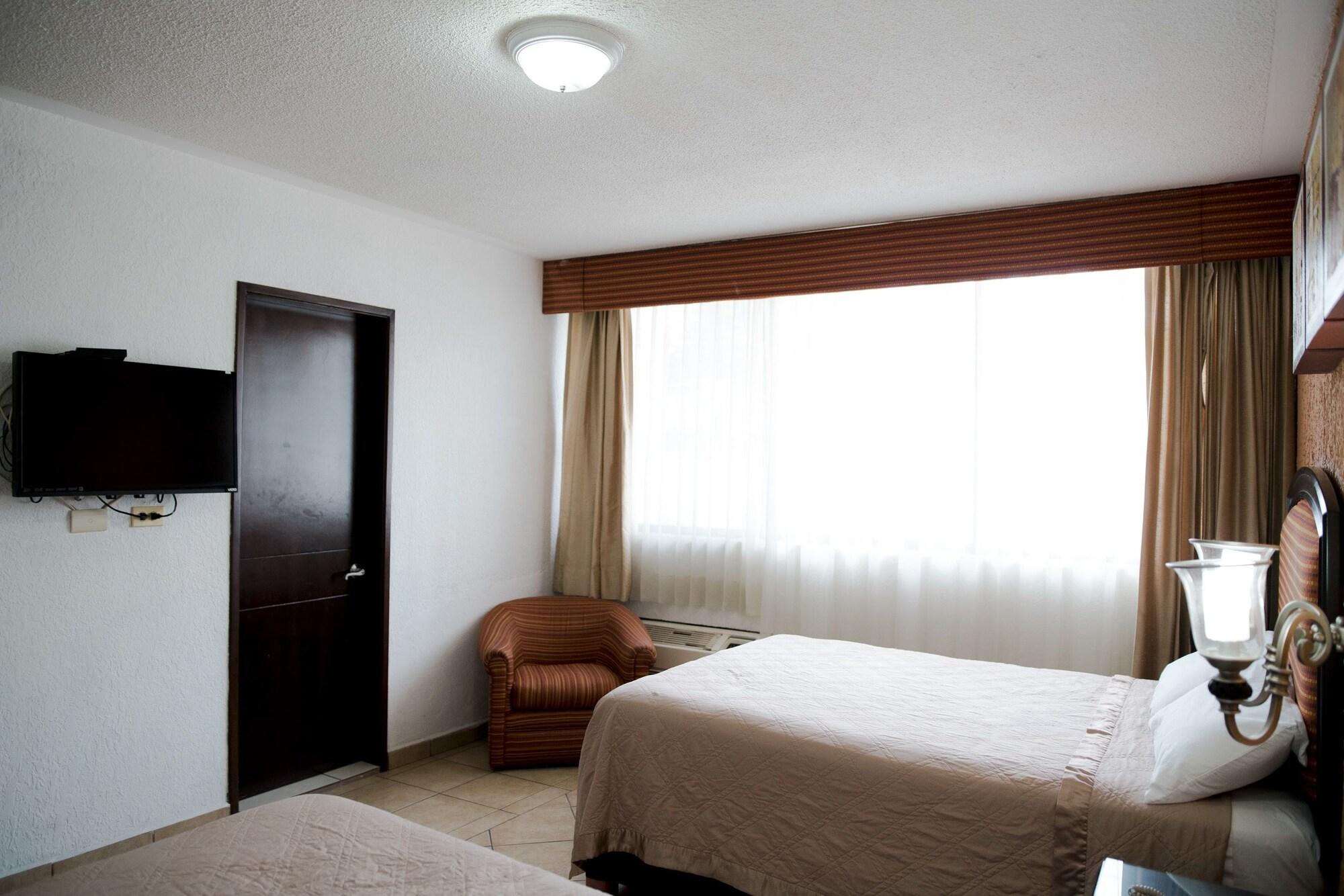 Eh Ejecutivo Urban Hotel Tepic Exterior photo