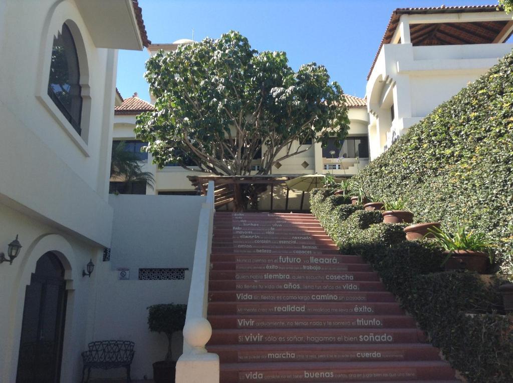 Eh Ejecutivo Urban Hotel Tepic Exterior photo