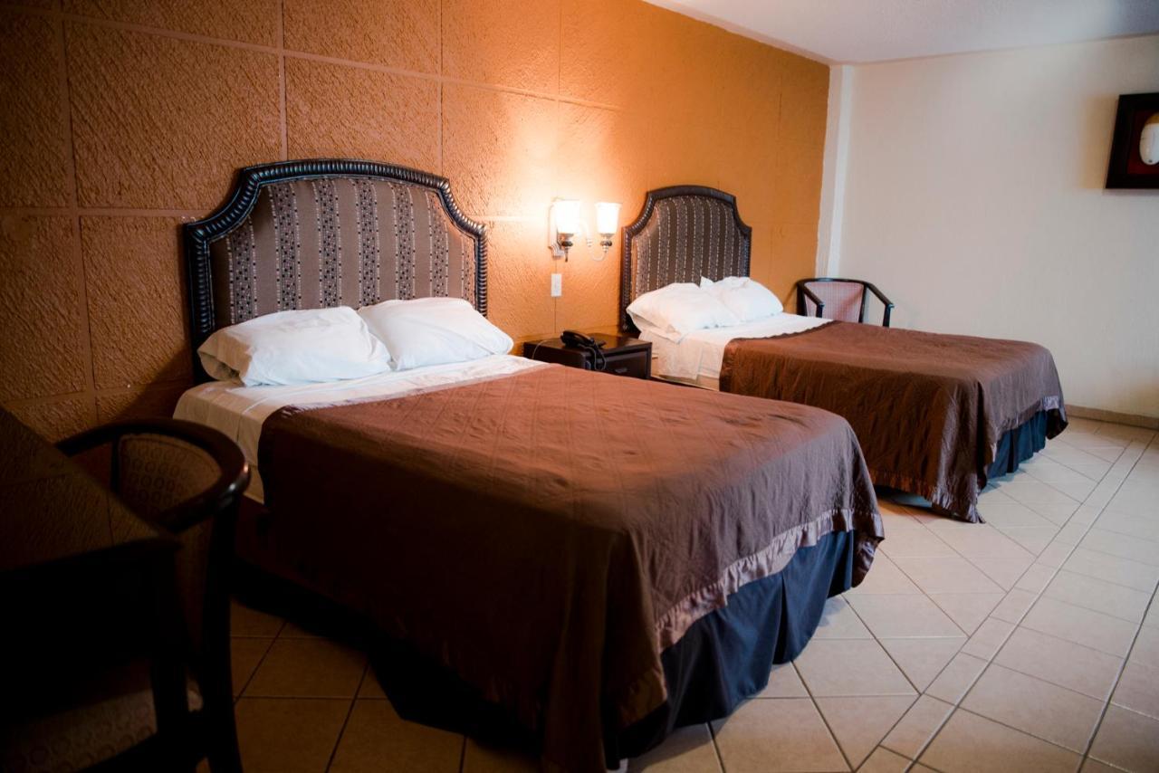 Eh Ejecutivo Urban Hotel Tepic Exterior photo